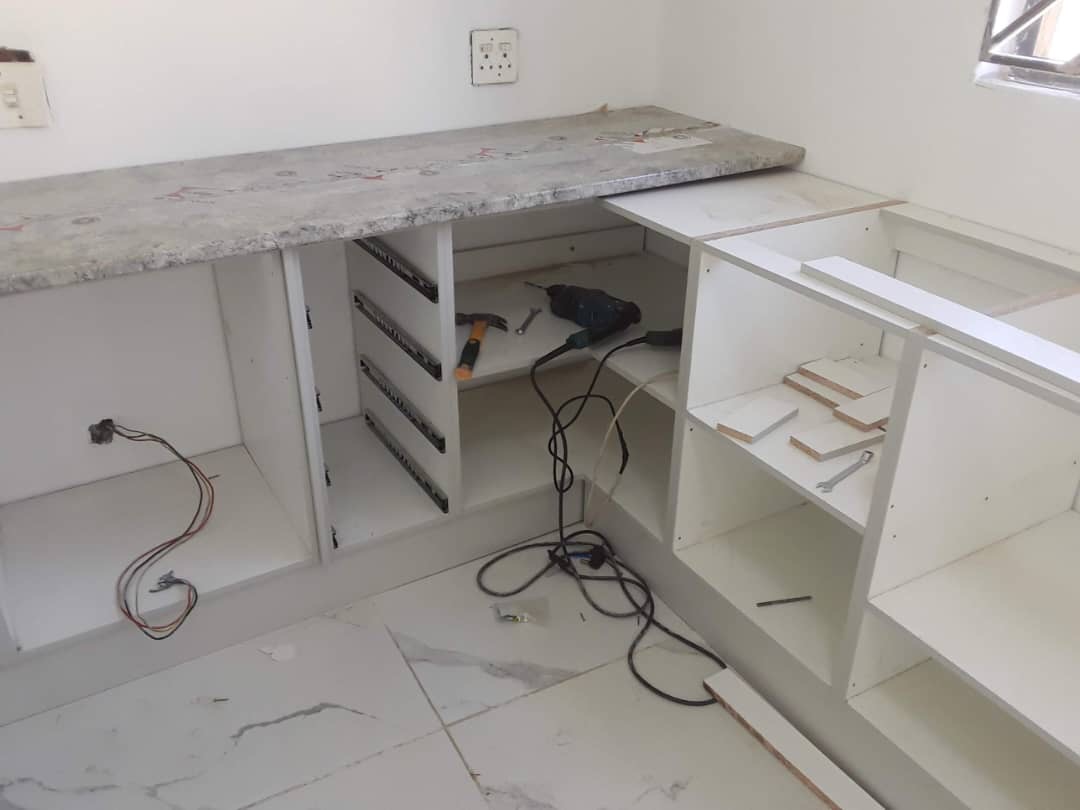 Kitchen cabinet installation
