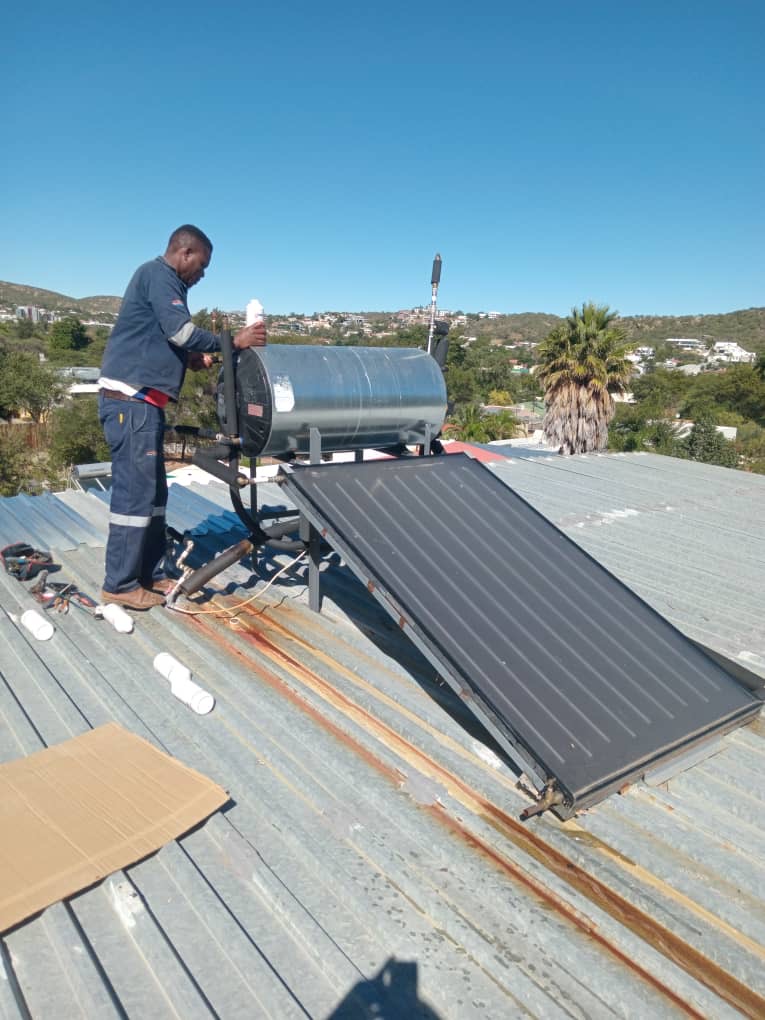 Solar water heating installation